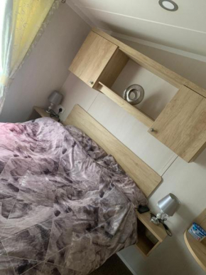 1D Lyons Manor House caravan park